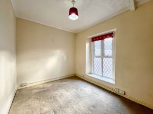 Photo 16- click for photo gallery